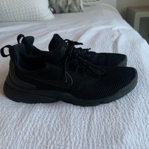 Black Nike Sneakers